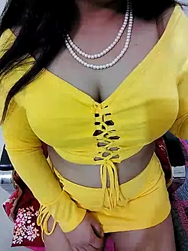 Snapshot of SHUBHI880 chatting on March 3, 2025, 1:31 pm SHUBHI880 online show from March 3, 2025, 1:31 pm