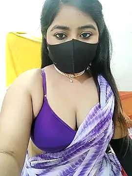 Snapshot of SHUBHI880 chatting on March 21, 2025, 6:18 pm SHUBHI880 online show from March 21, 2025, 6:18 pm