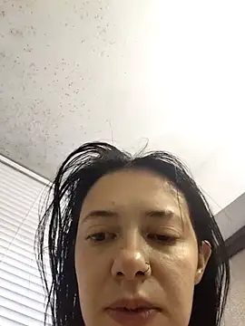 Isabella 21x online show from September 24, 2025, 11:35 am