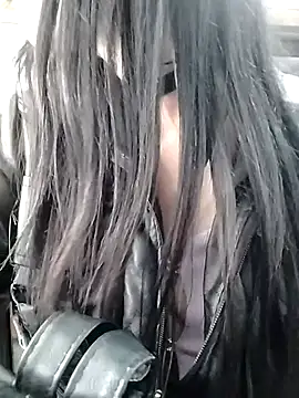 Isabella 21x online show from February 21, 2026, 12:50 pm