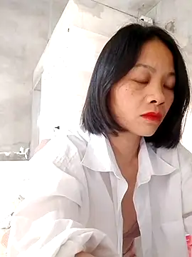 Snapshot of Aninyin22 chatting on January 15, 2025, 7:15 am Aninyin22 online show from January 15, 2025, 7:15 am