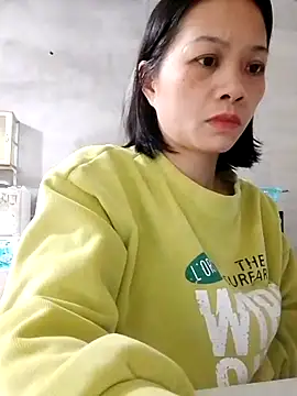 Snapshot of Aninyin22 chatting on February 19, 2025, 7:06 am Aninyin22 online show from February 19, 2025, 7:06 am