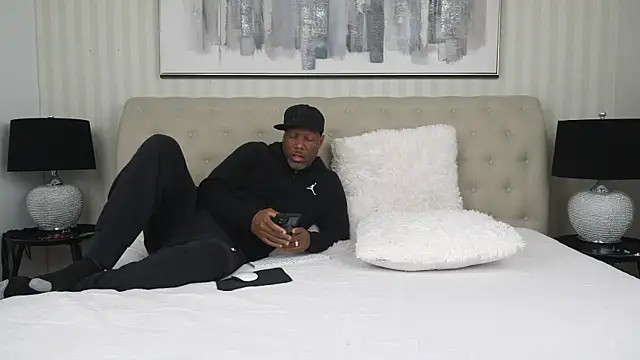 Snapshot of thewestwingxxxxx chatting on November 13, 2025, 8:41 pm thewestwingxxxxx online show from November 13, 2025, 8:41 pm