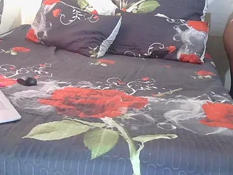 curvysexybody online show from March 20, 2026, 10:31 am