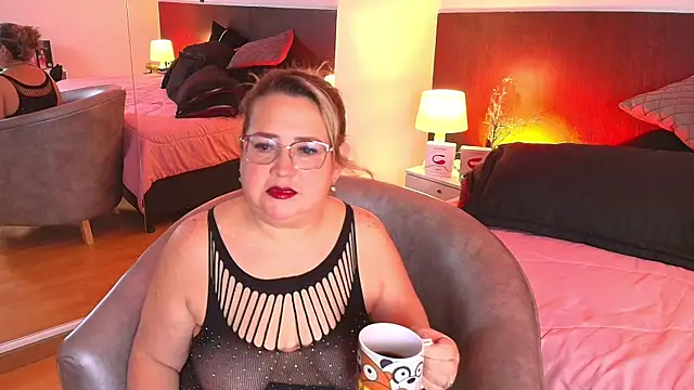 MartinaCaycedo online show from January 31, 2025, 11:56 am