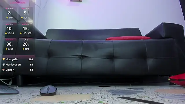 roxanne jones1 online show from February 2, 2025, 3:21 am