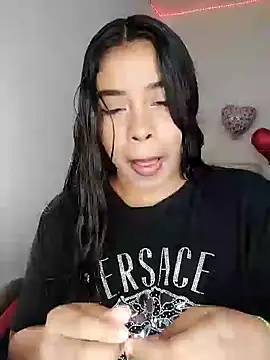 Fanny Klean online show from March 10, 2025, 3:34 am