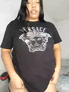 Fanny Klean online show from March 21, 2025, 5:11 am