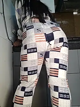 Manpreet kaur21 online show from November 16, 2025, 6:30 am