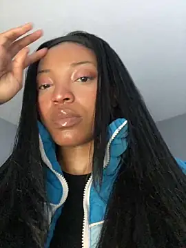 KimiAqua online show from December 22, 2025, 12:35 pm