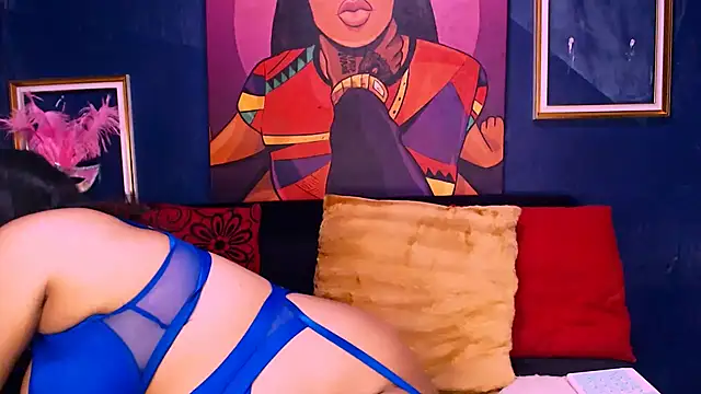 MsTashaxxx online show from February 13, 2026, 8:27 pm