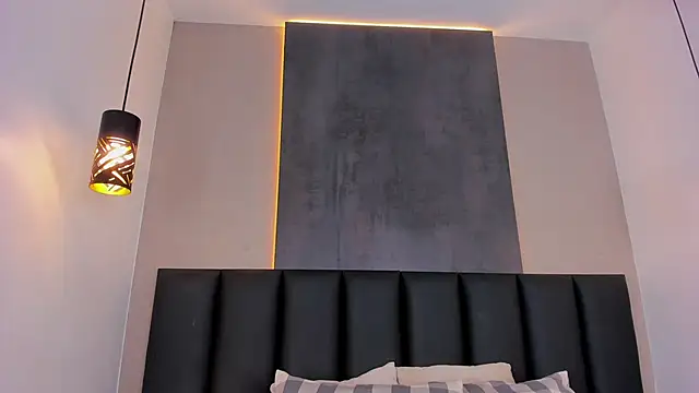 Snapshot of AmyPalmmer chatting on October 21, 2025, 11:44 am AmyPalmmer online show from October 21, 2025, 11:44 am