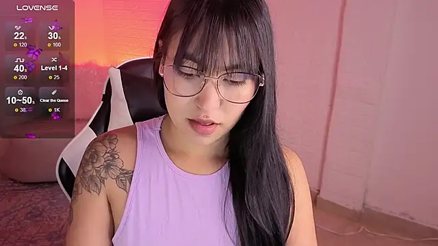 marilin a online show from December 15, 2025, 10:25 pm