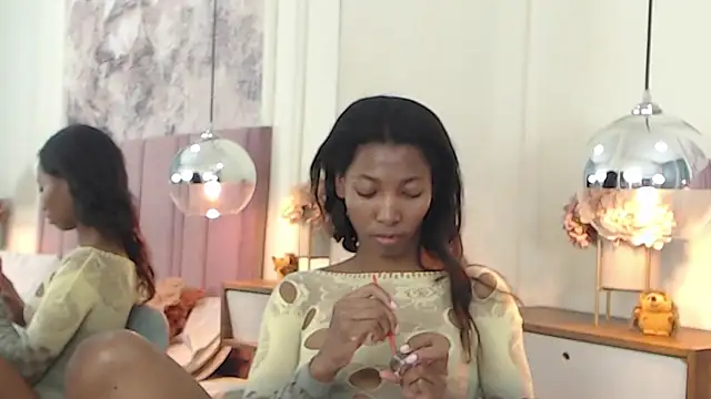 Snapshot of SabrinaDevill chatting on October 30, 2025, 1:01 pm SabrinaDevill online show from October 30, 2025, 1:01 pm