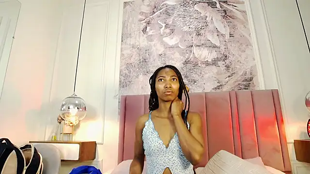SabrinaDevill online show from June 25, 2026, 1:04 pm