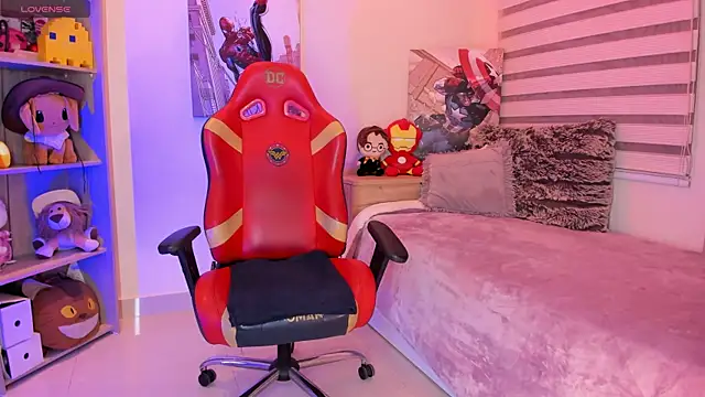 madelyn rose  online show from February 1, 2025, 5:07 am