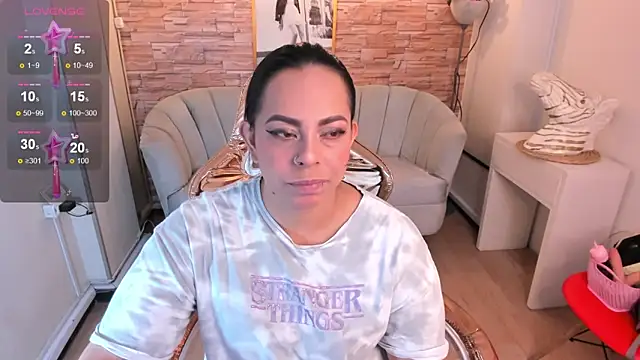 jimena 1b online show from December 18, 2024, 3:26 am