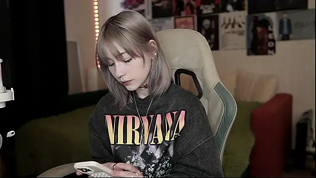 Snapshot of Traharaa chatting on March 13, 2026, 1:40 pm Traharaa online show from March 13, 2026, 1:40 pm