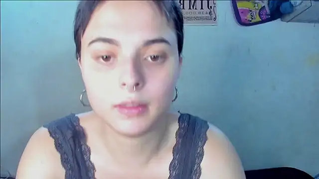 Snapshot of elizabethtaylorxxx chatting on October 31, 2025, 2:01 am elizabethtaylorxxx online show from October 31, 2025, 2:01 am