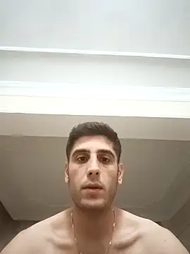 Snapshot of arenn1997 chatting on October 24, 2025, 10:06 pm arenn1997 online show from October 24, 2025, 10:06 pm