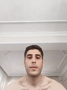 Snapshot of arenn1997 chatting on October 27, 2025, 12:09 pm arenn1997 online show from October 27, 2025, 12:09 pm