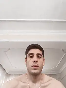 Snapshot of arenn1997 chatting on October 31, 2025, 12:06 pm arenn1997 online show from October 31, 2025, 12:06 pm