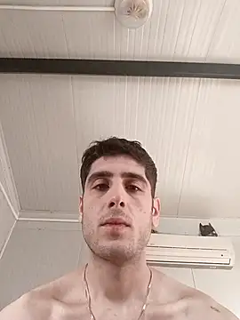 arenn1997 online show from December 20, 2025, 12:45 pm