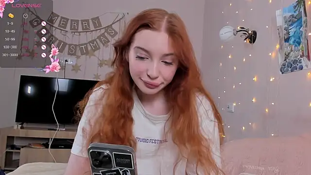 cinnabon girls online show from December 20, 2024, 4:04 pm