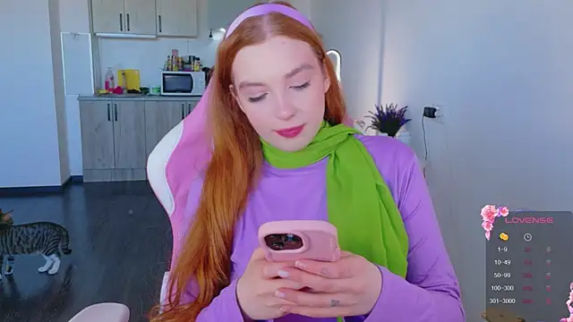 cinnabon girls online show from May 2, 2026, 1:27 pm