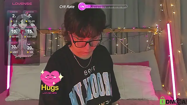 Snapshot of dreamgirllovee chatting on December 11, 2024, 1:15 am dreamgirllovee online show from December 11, 2024, 1:15 am