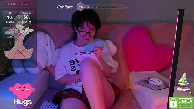 Snapshot of dreamgirllovee chatting on January 20, 2025, 11:13 am dreamgirllovee online show from January 20, 2025, 11:13 am