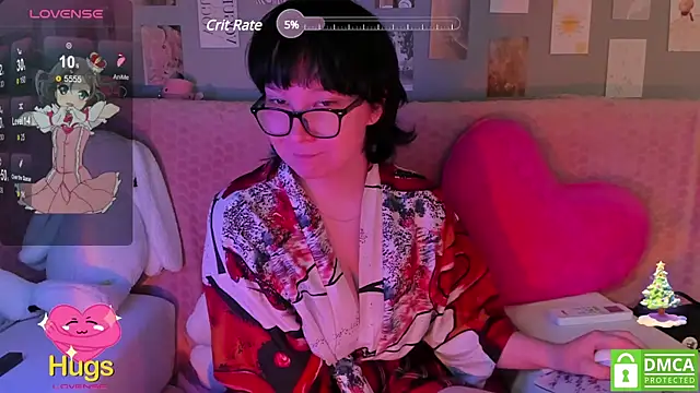 Snapshot of dreamgirllovee chatting on February 13, 2025, 4:11 am dreamgirllovee online show from February 13, 2025, 4:11 am