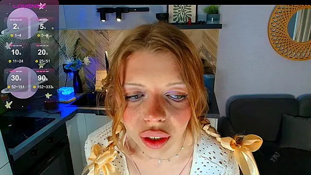 Snapshot of Hannah_Carr chatting on May 10, 2026, 9:20 pm Hannah Carr online show from May 10, 2026, 9:20 pm