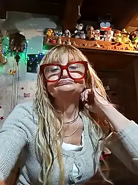 eva2023sexy online show from December 3, 2024, 7:43 am