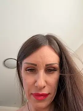 Snapshot of Hott_Lolla chatting on September 16, 2025, 6:14 am Hott Lolla online show from September 16, 2025, 6:14 am