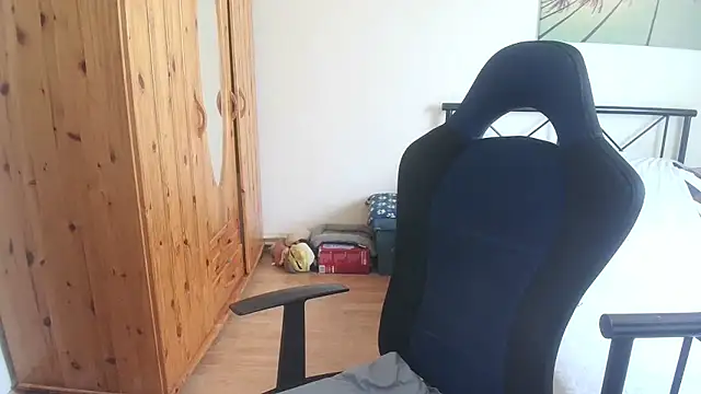 Judithmilf online show from January 18, 2026, 11:36 am