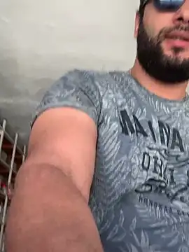 eljefedamino1994 online show from June 29, 2026, 10:48 am