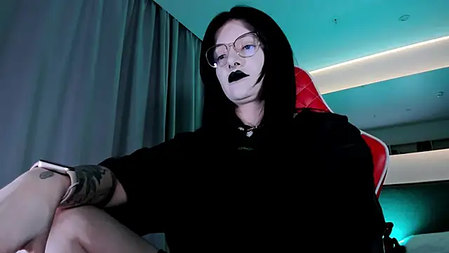  Goddess Misha  online show from February 26, 2025, 1:32 am