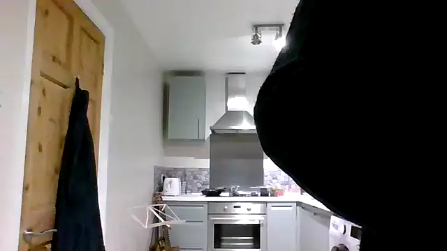 jimmybenido online show from December 29, 2024, 5:01 pm