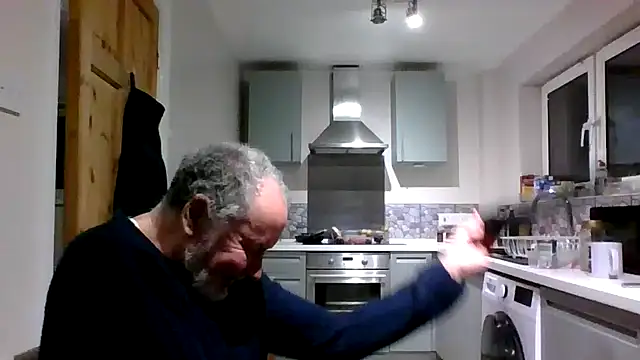 jimmybenido online show from January 3, 2025, 5:10 pm