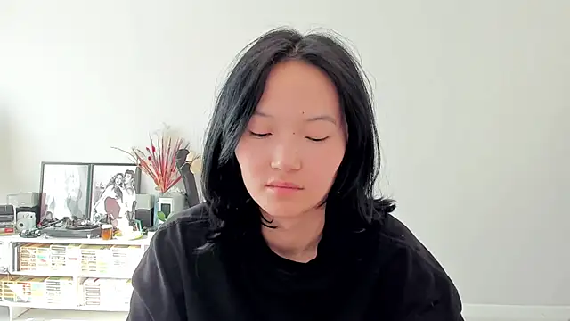 Snapshot of ailey_chao chatting on June 10, 2026, 2:45 am ailey chao online show from June 10, 2026, 2:45 am