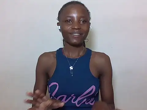 Snapshot of SexyNeedle22 chatting on September 20, 2025, 6:58 am SexyNeedle22 online show from September 20, 2025, 6:58 am