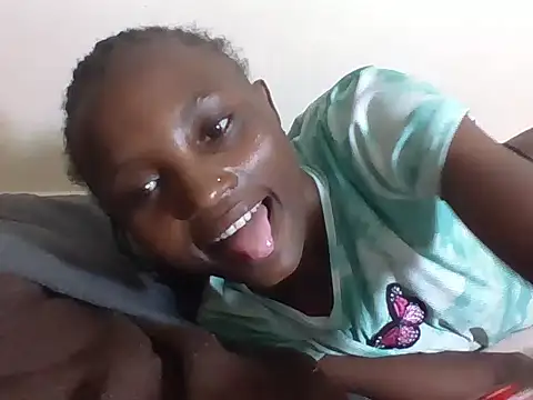 Snapshot of SexyNeedle22 chatting on October 12, 2025, 7:24 pm SexyNeedle22 online show from October 12, 2025, 7:24 pm