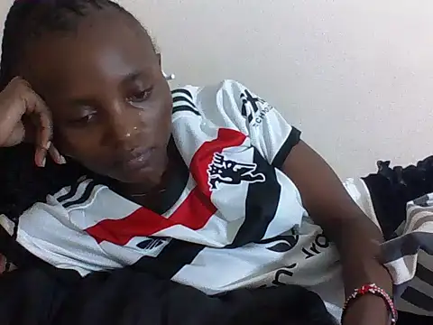 Snapshot of SexyNeedle22 chatting on October 19, 2025, 9:15 pm SexyNeedle22 online show from October 19, 2025, 9:15 pm