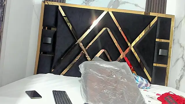 sweetebonny1 online show from December 3, 2024, 10:28 am