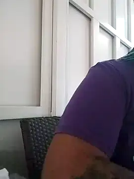 ELLA KELLY online show from February 13, 2025, 12:00 pm