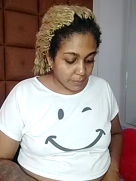 ELLA KELLY online show from September 23, 2025, 11:57 am