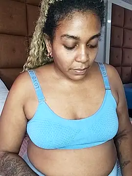 ELLA KELLY online show from October 10, 2025, 11:09 am