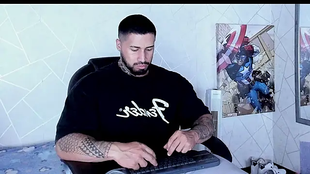 Cristian Walker online show from December 19, 2025, 11:39 am