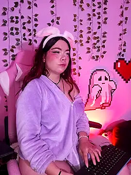 Snapshot of Erza_escarleth chatting on February 23, 2025, 3:56 am Erza escarleth online show from February 23, 2025, 3:56 am